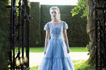Alice in Wonderland (2010) - Mia Wasikowska